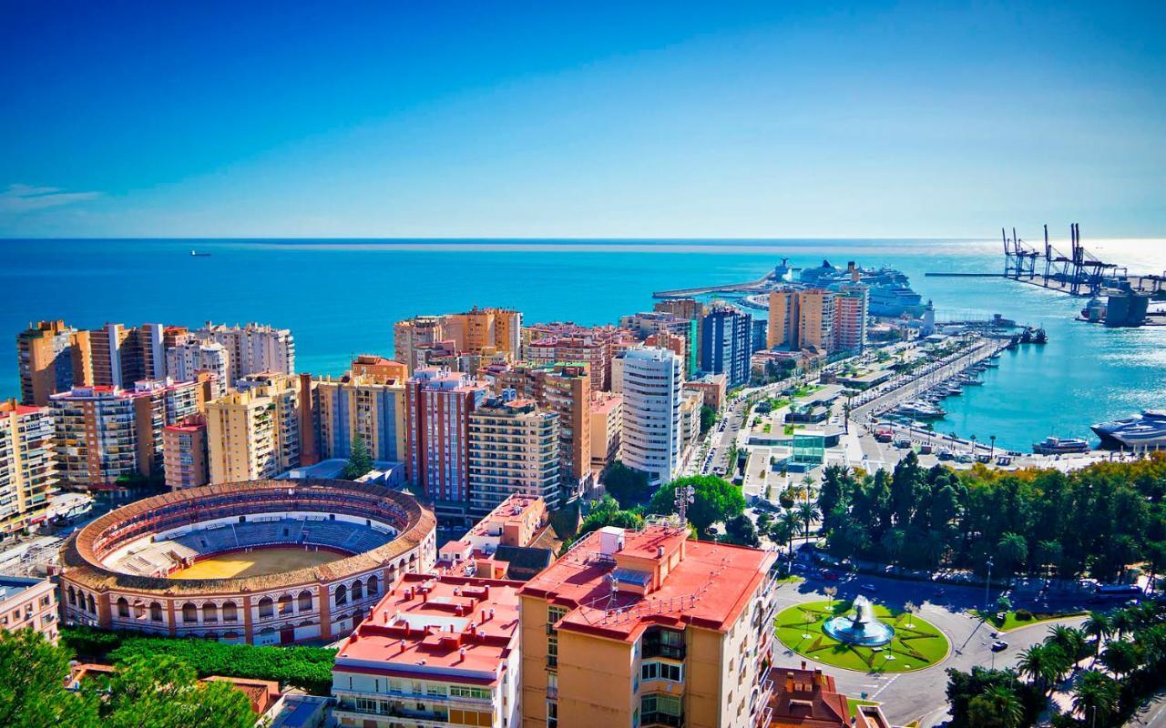 Ideal Holiday Apartment One Bedroom City Center مالقة المظهر الخارجي الصورة
